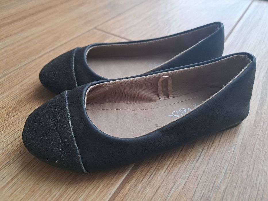 CCC Nelli Blu balerinki buty czarne rozmiar 28 wkładka 17,5 cm szkoła