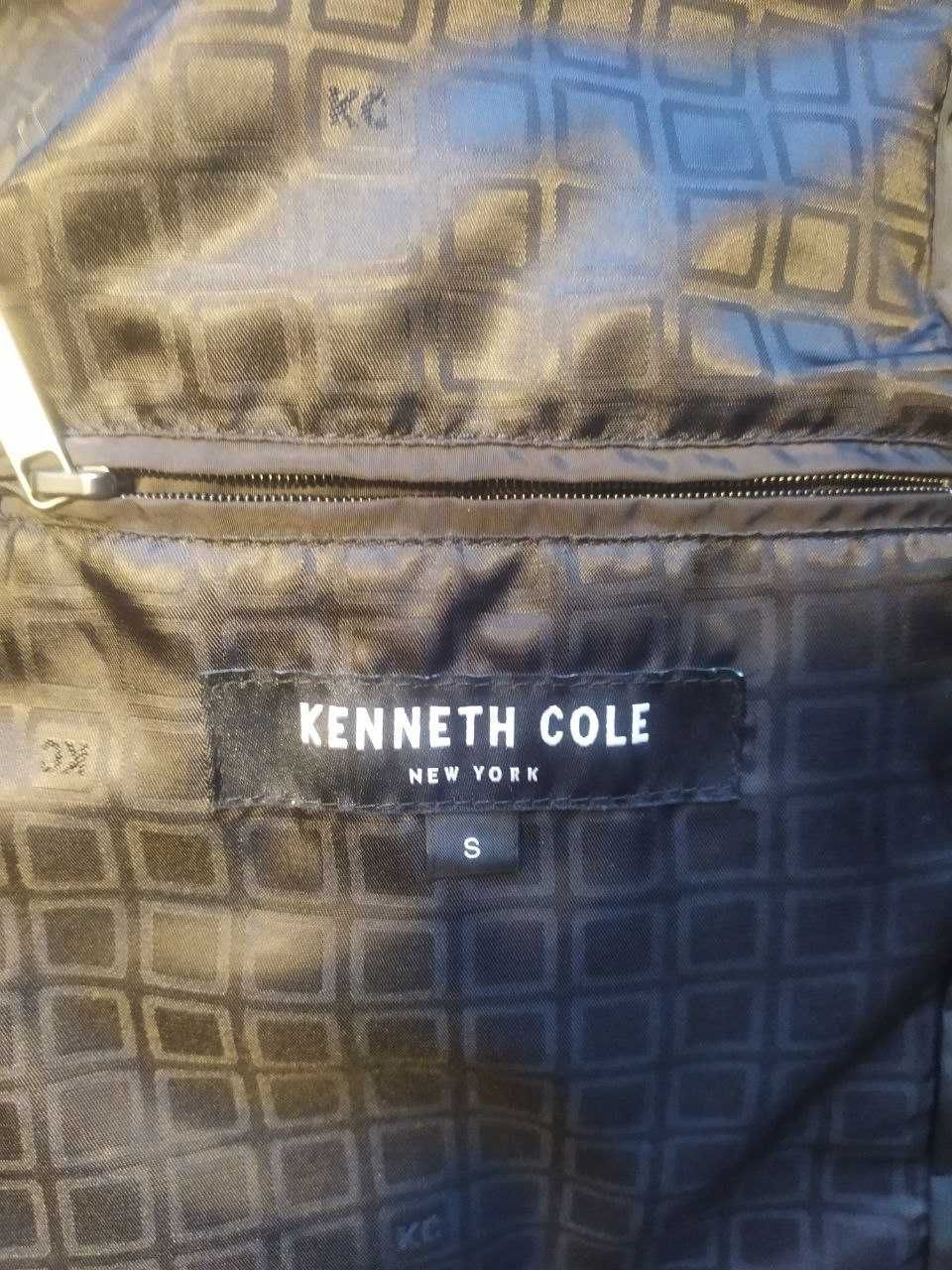 Стильна чоловіча куртка KENNETH COLE