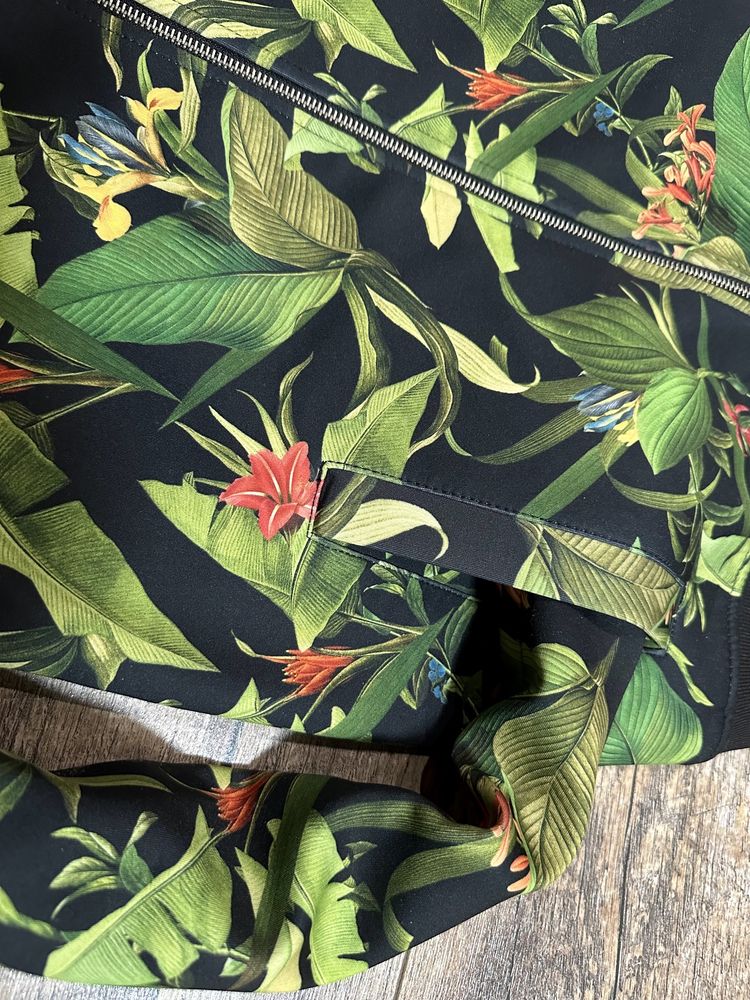 Куртка,ветровка Zara man. Разм.M-S