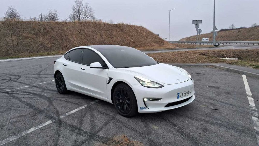 Tesla Model 3, 2021 р.в.