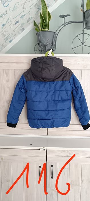 Kurtki zimowe 116/122