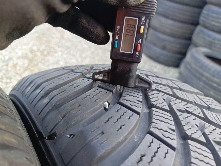 215.60.16 Goodyear 2+2