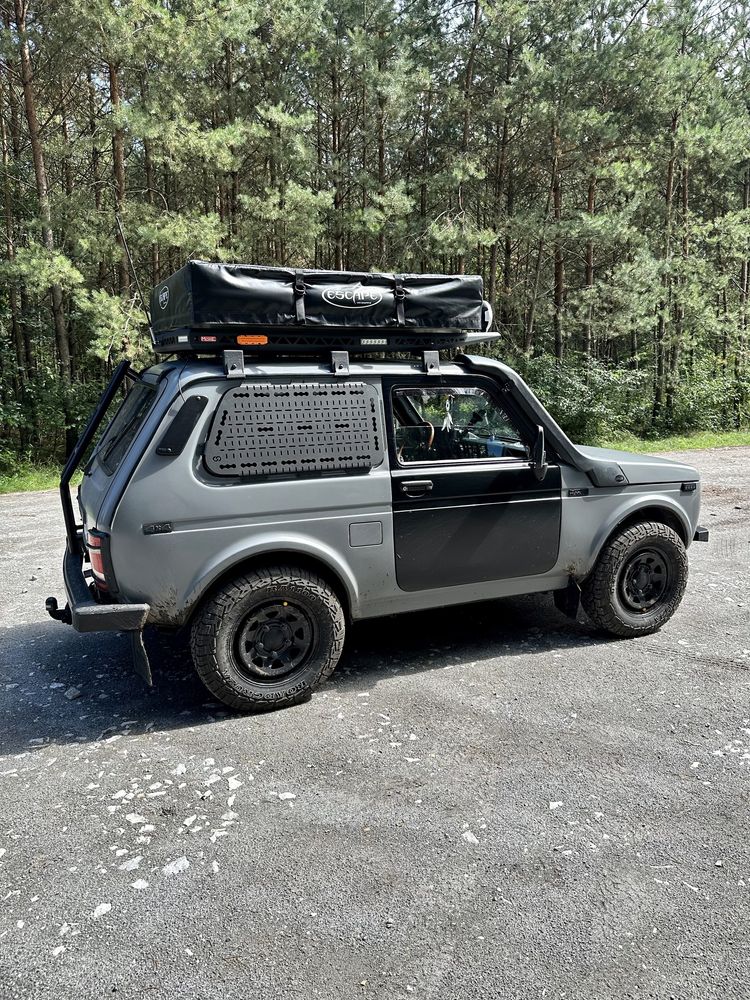 Panele Molle turystyczne wyprawowe zewnętrzne Lada NIVA
