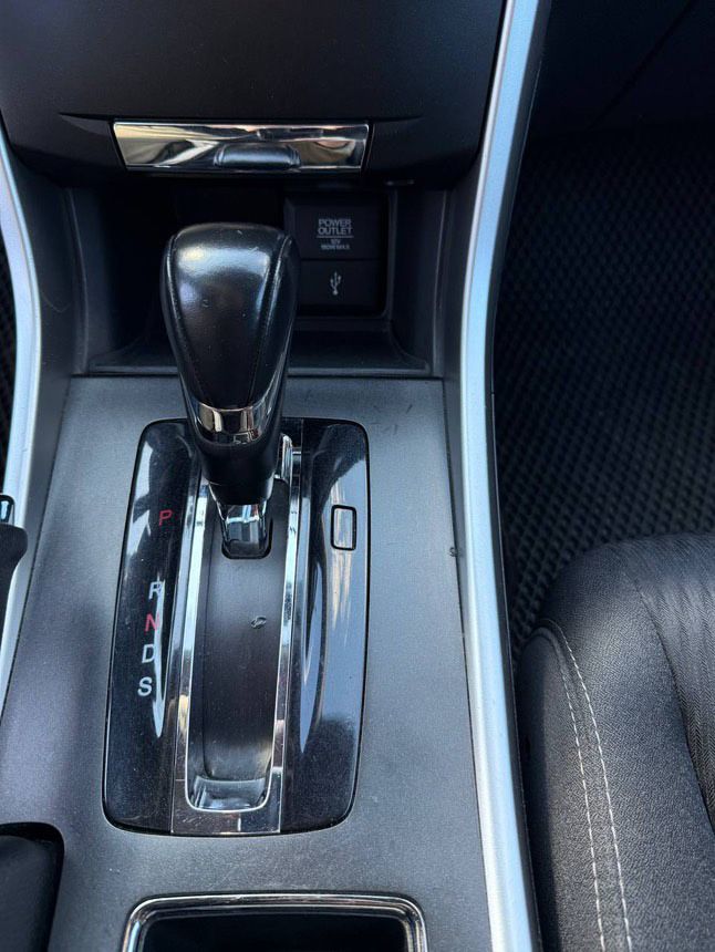 Honda Accord 2,5