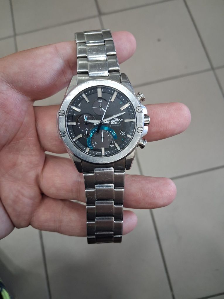 Часы CASIO Edifice EQB-1000D-1AER