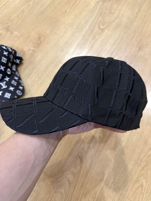 Кепка LV new TOP