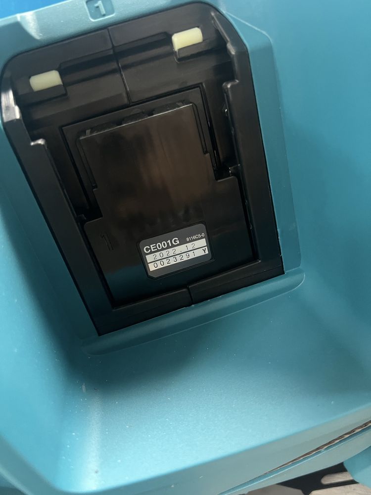Аккумуляторный бесщеточный резчик Makita XGT CE001GZ01 НОВАЯ ЛИНЕЙКА.