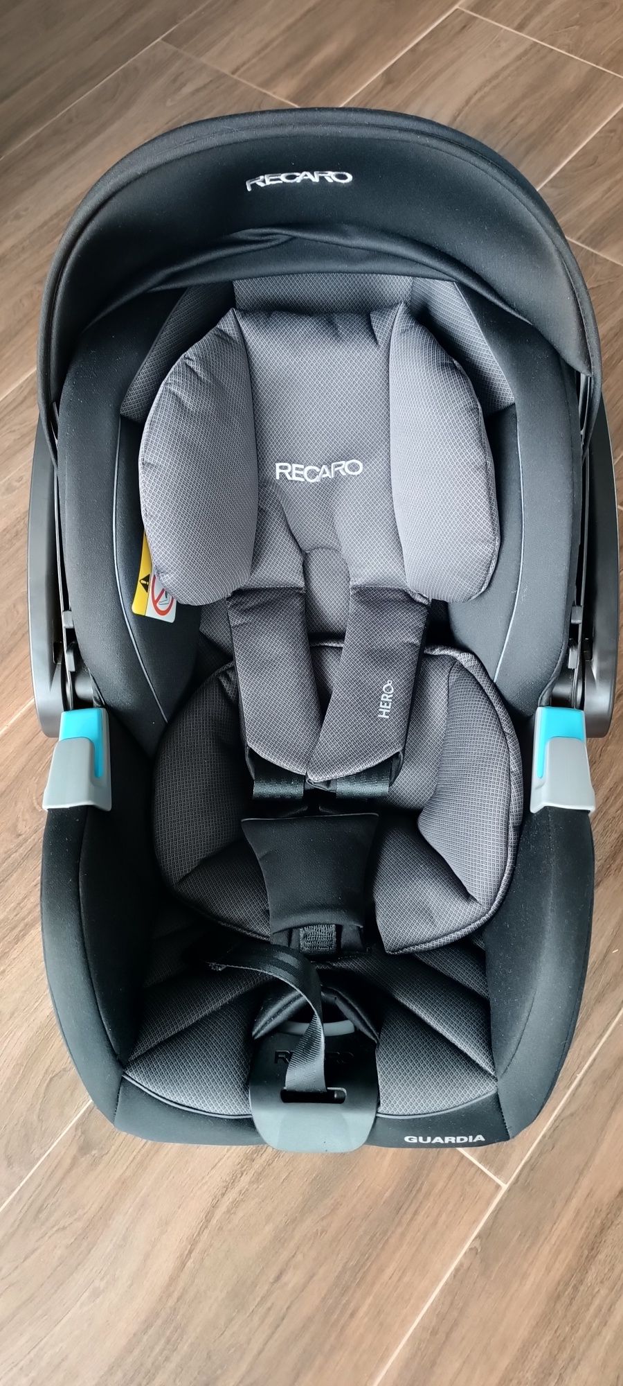 Fotelik Recaro Guardia Carbon Black.