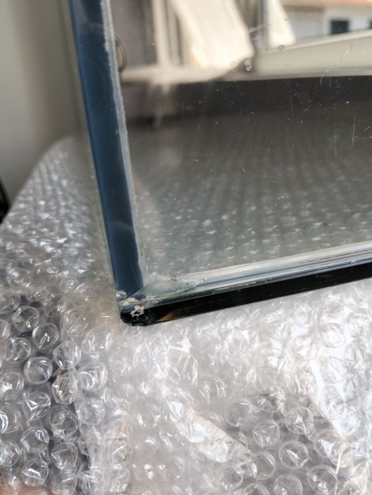Troco aquário com sump por corais