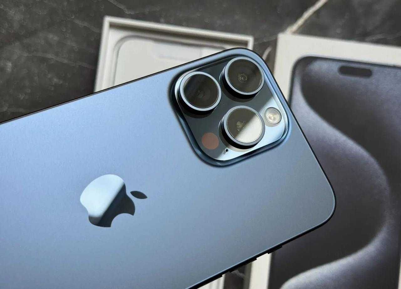 iPhone 15 Pro Max, 256 ГБ