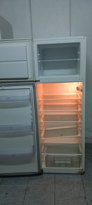 Frigorífico zanussi, com entrega.