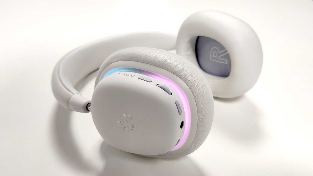Headphones Logitech G735