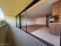 Arrendamento Apart.T2 - Cozinha Equipada