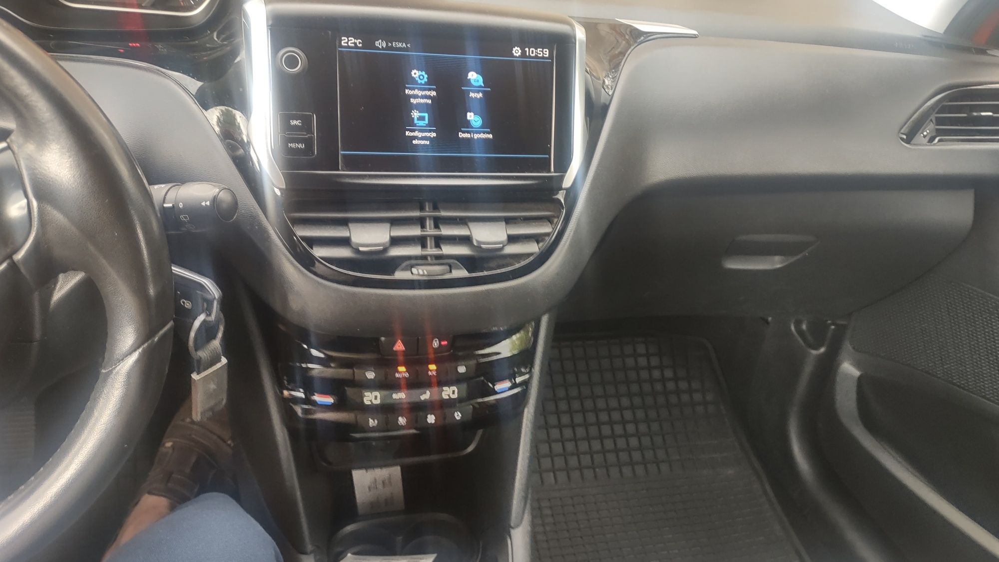 2017r208 peugeot