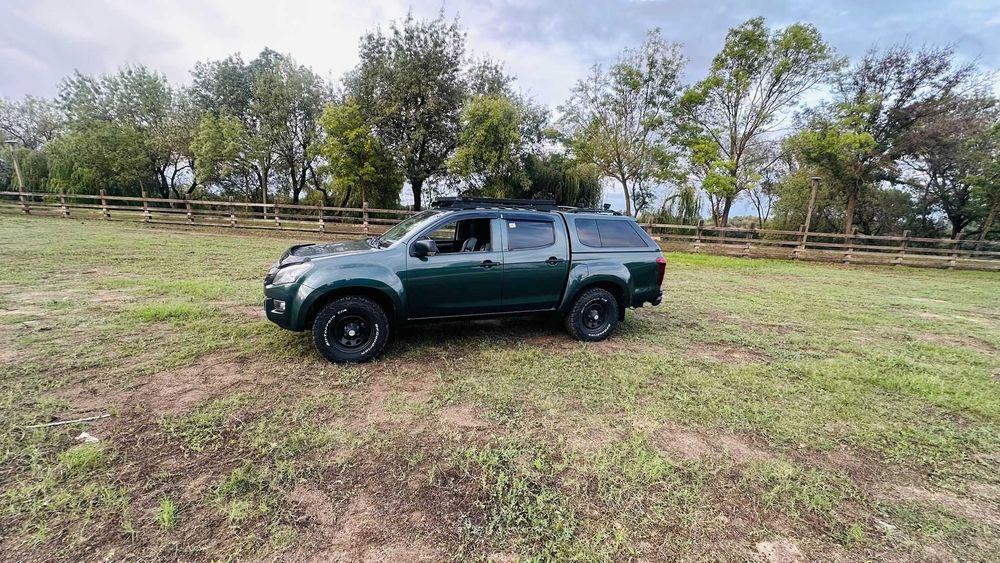 Isuzu D max Automatica
