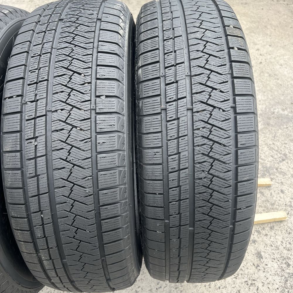 Зимові шини 245/70 r16 Triangle. 2023р. 7.7мм.