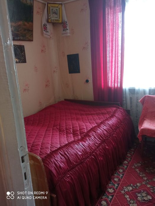 Продам невелику квартиру