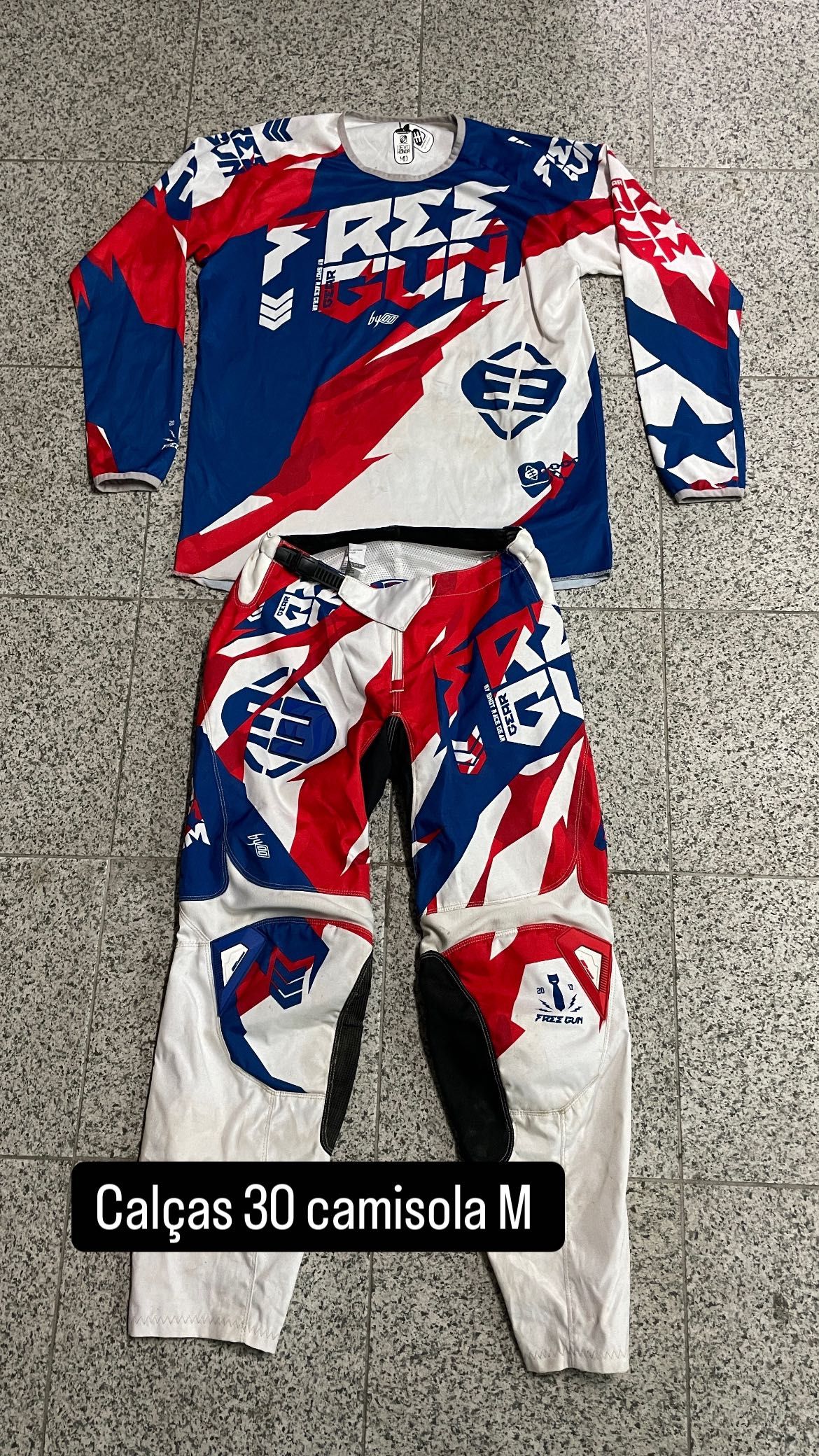 Material de Motocross e Enduro