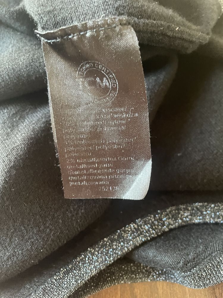 Koszulka sweterkowa ze srebrnymi obwódkami