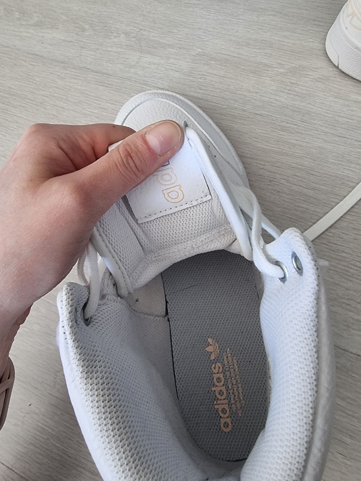 Buty Adidas Drop Step rozmiar 39 1/3