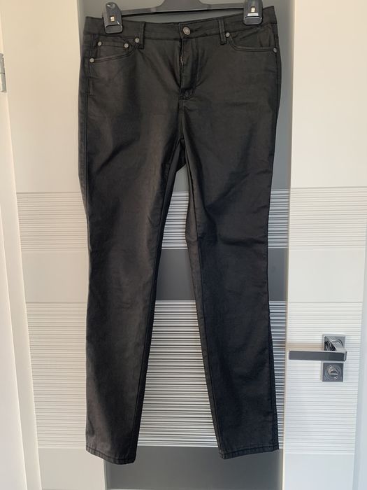 Spodnie woskowane, rurki, r. XL