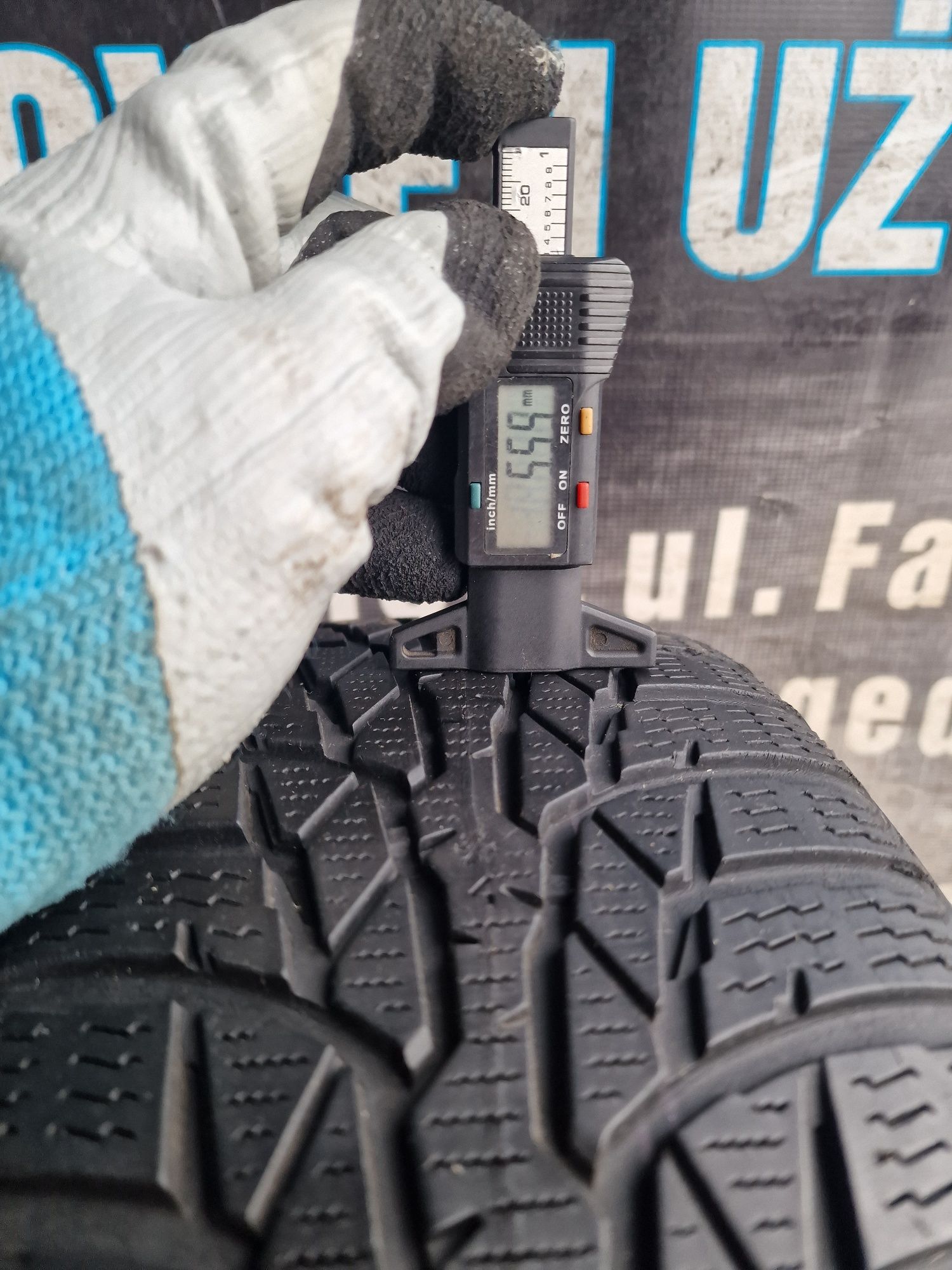 Opony zimowe 175/65/14 Nokian Para