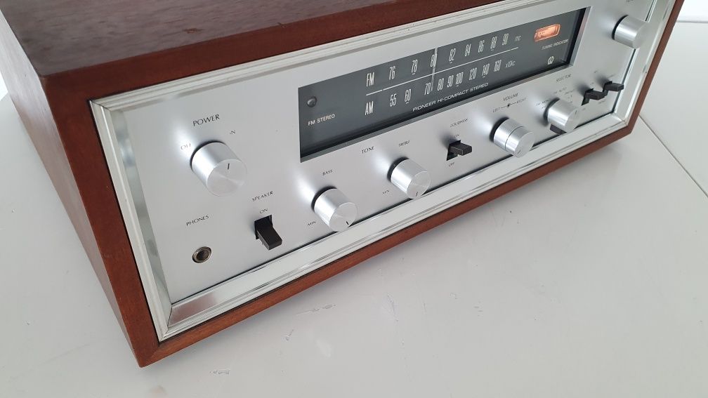 Amplituner lampowy C-300