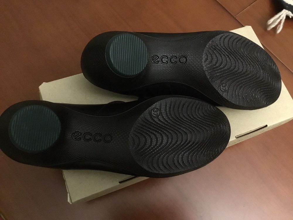 Туфли женские ECCO, размер 37