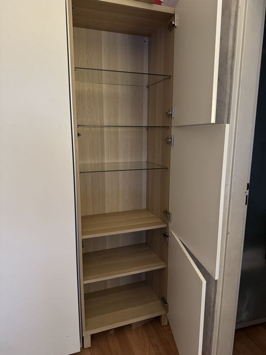 Komoda + 2 witryny Besta Ikea