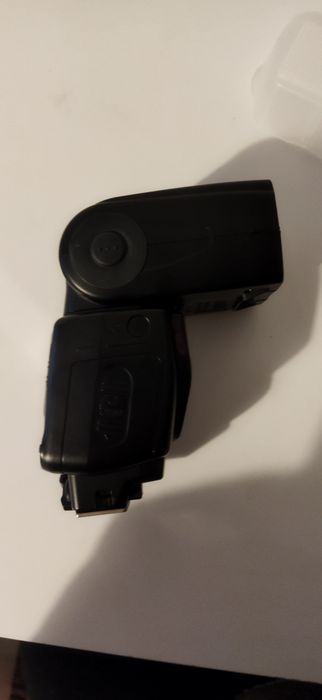 Фотоспалах Nikon SB700