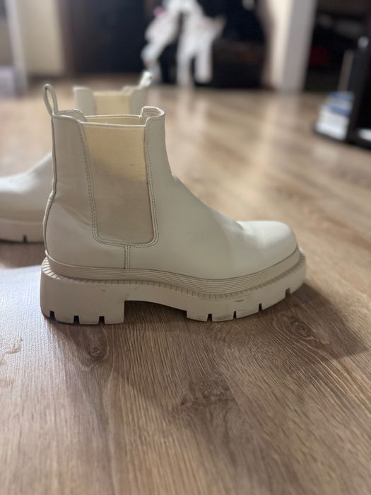 Бежеві челсі(осінь)