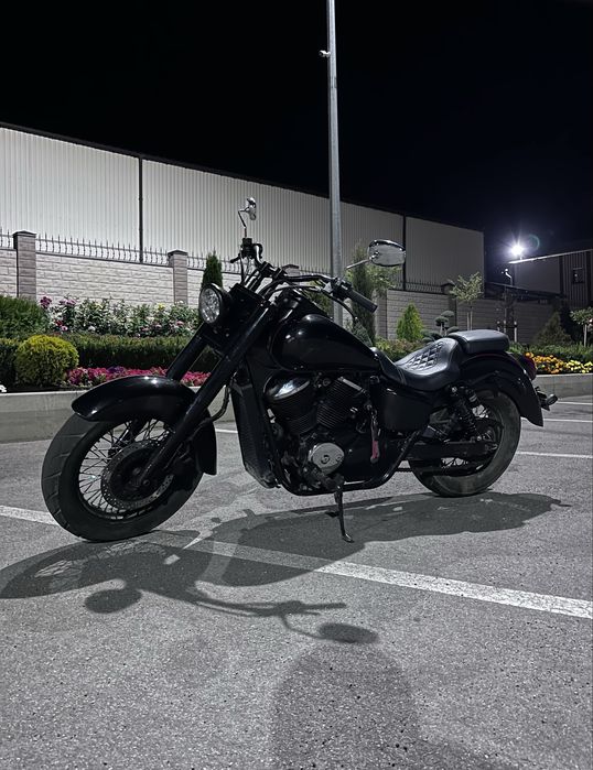 Honda shadow 400 black