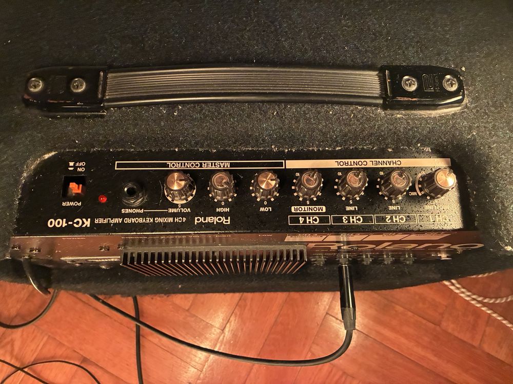 Roland KC-100 wzmacniacz pianino/keyboard 60W