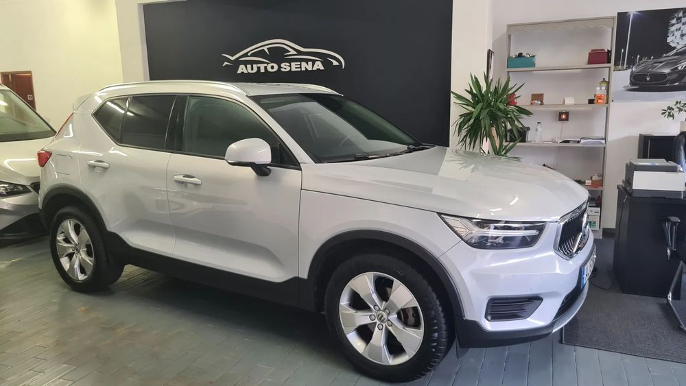 Volvo XC 40 1.5 T3 Momentum Geartronic