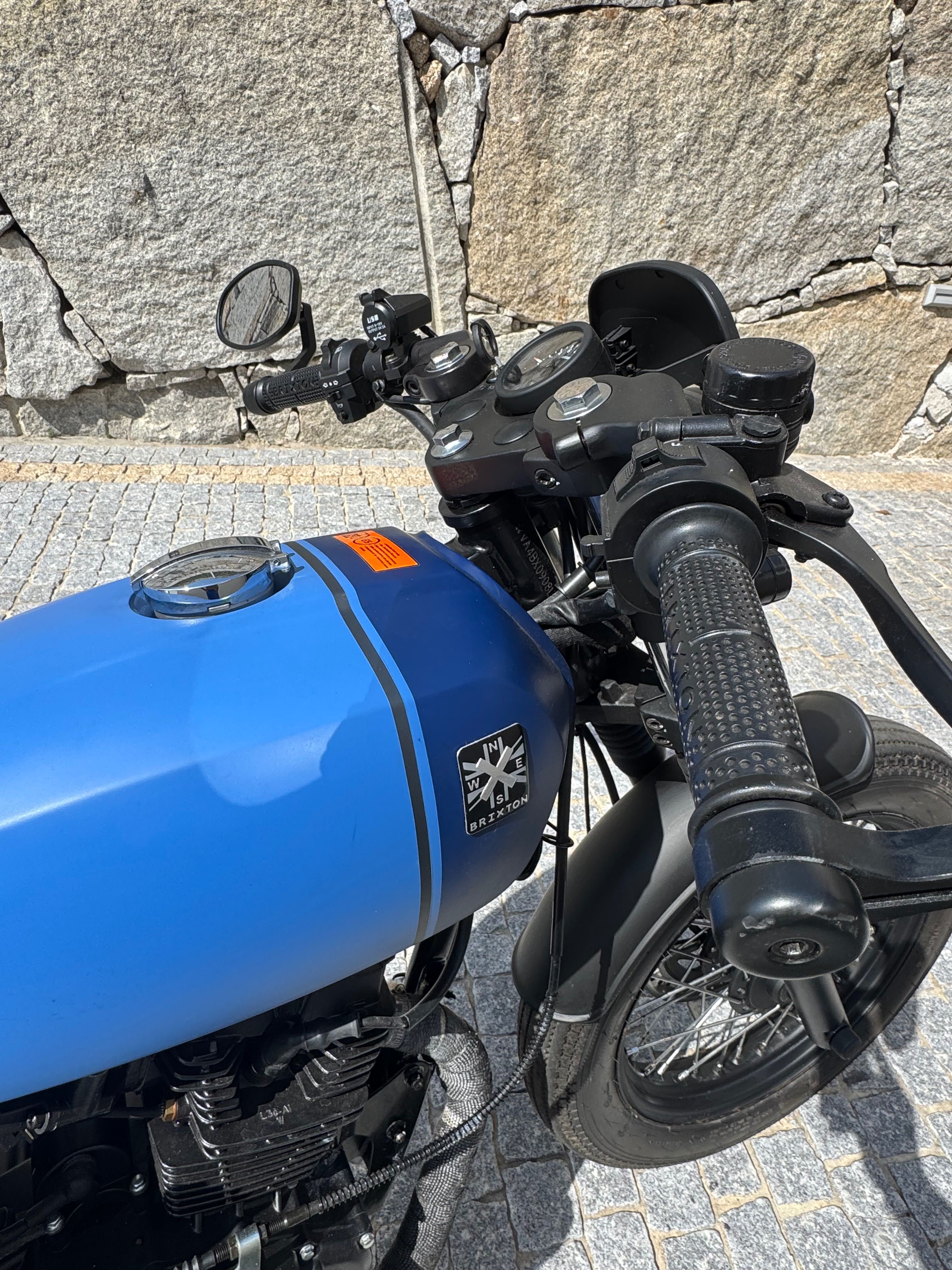 Brixton Rayburn 125 … apenas com 200kms