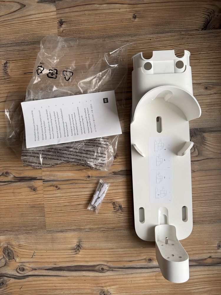 Stacja ładująca Xiaomi odkurzacz ręczny model SCWXCQ01RR