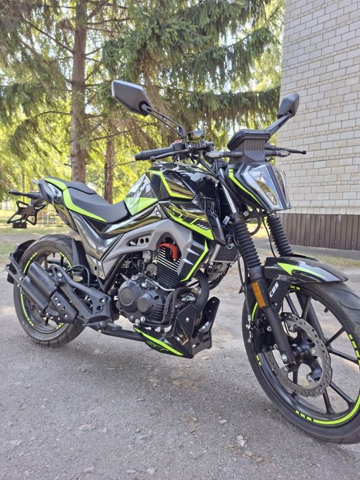 Продам mysstang st200