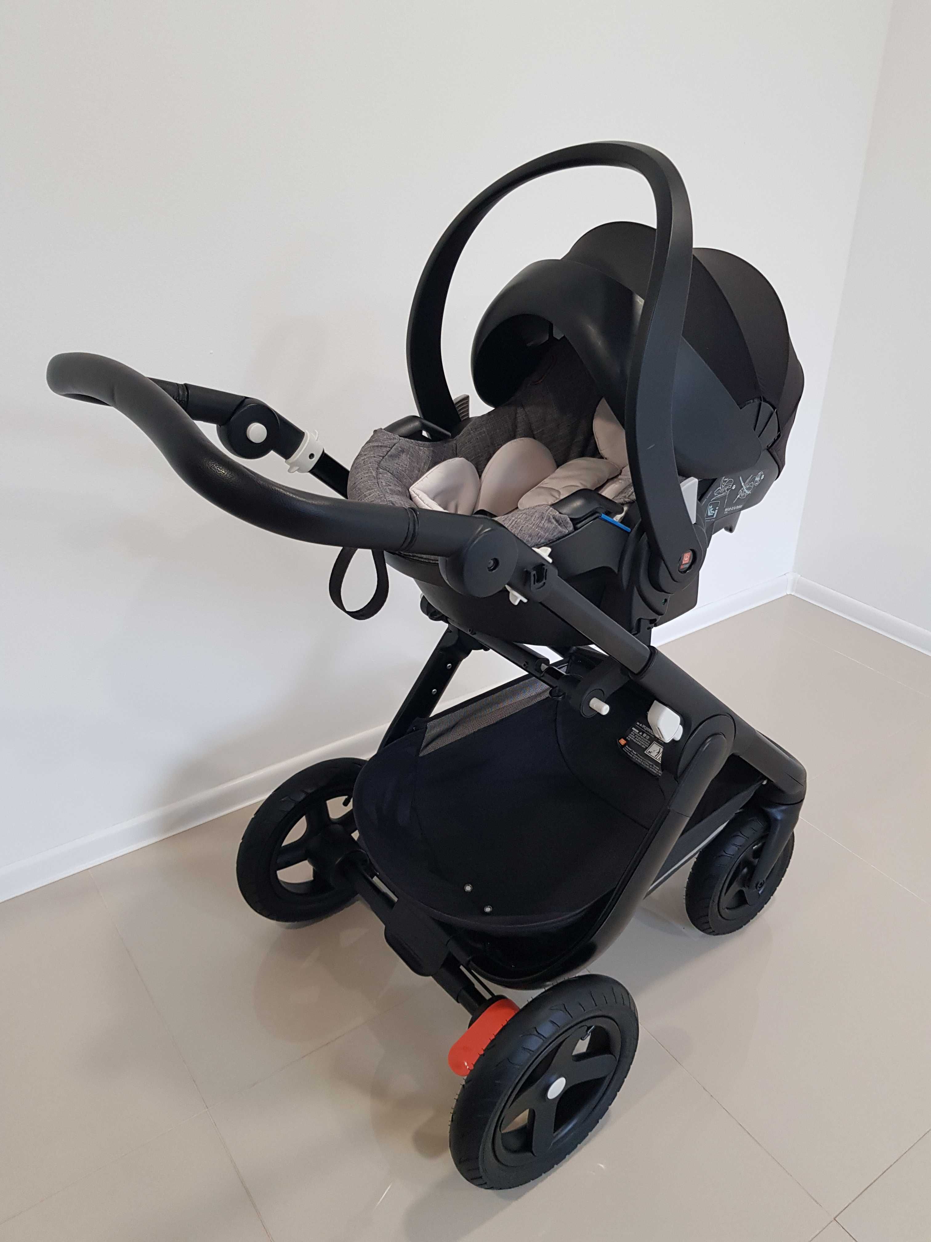 Śliczny wózek Stokke Trailz Black Melange 4w1