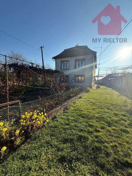 Продаж будинку у с. Шишлівці!