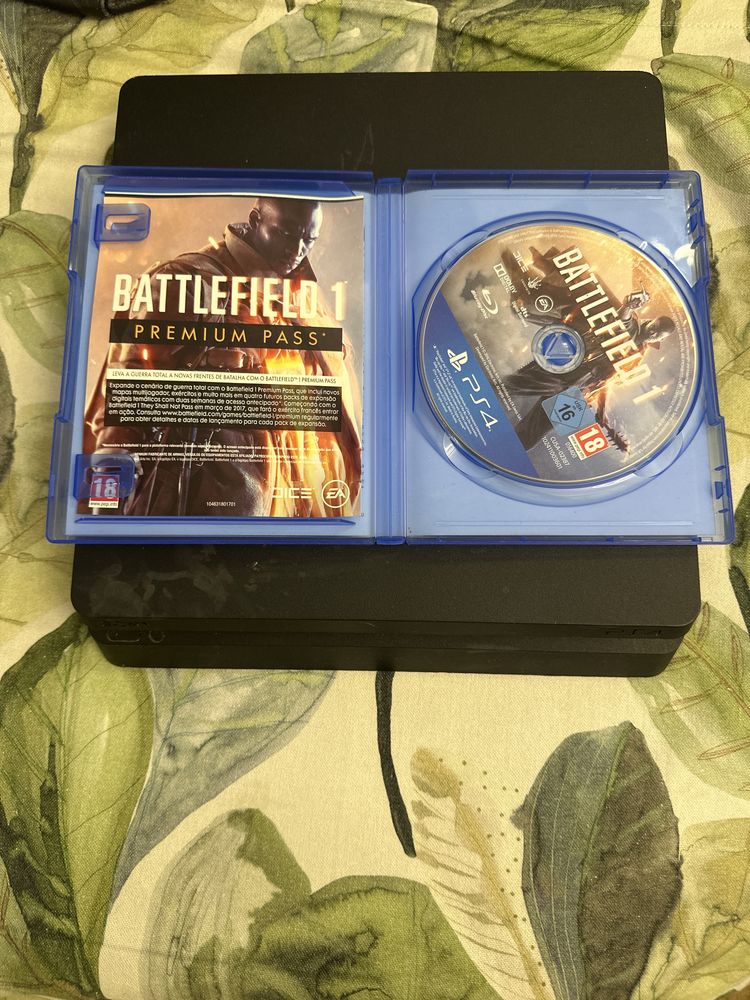 Playstation 4 + Jogo Battlefield 1