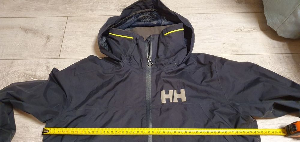 Kurtka przeciwdeszczowa HELLY HANSEN rozmiar L wymiary na zdjęciach