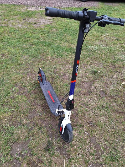 Hulajnoga elektryczna