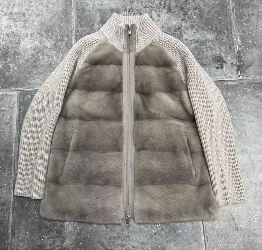 Loro Piana naturalne futro z norek.