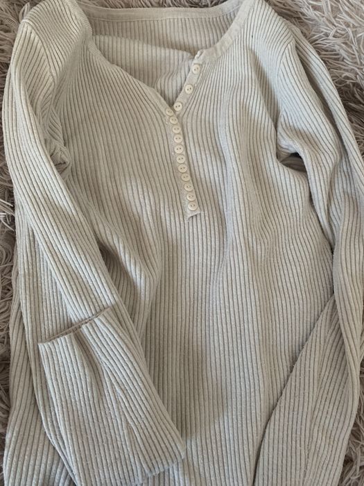 Кофта на пуговицах