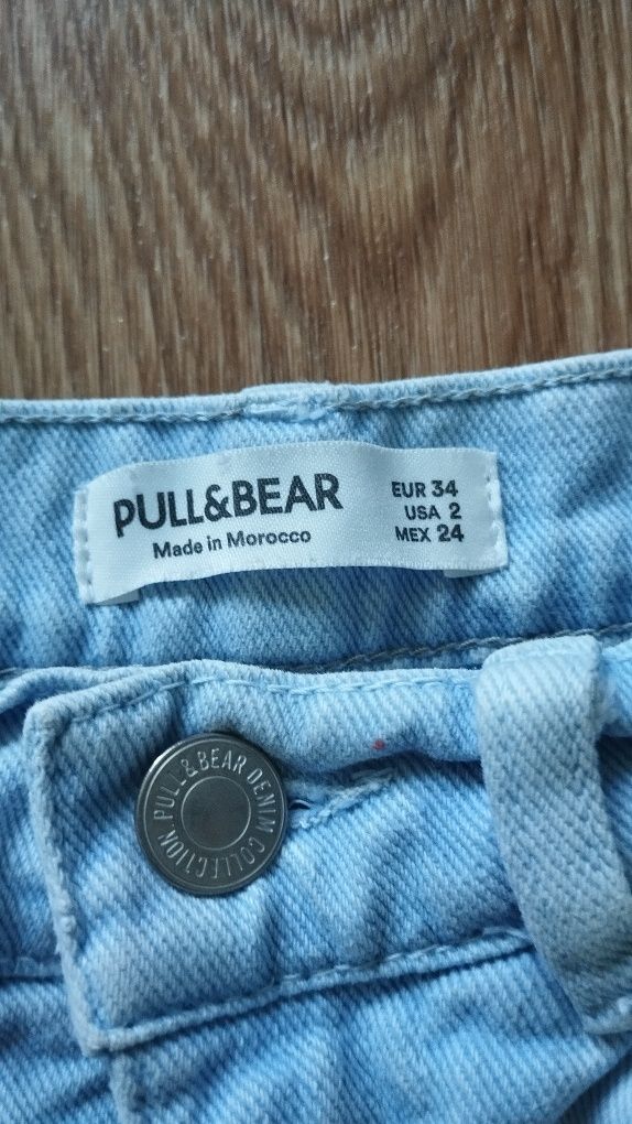 Світло-блакитні джинси  PULL&BEAR