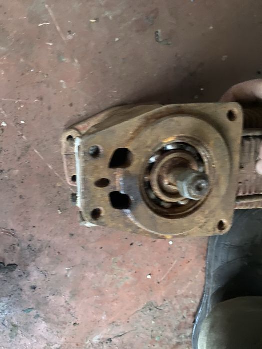 Компресор т 40 ніби як новий