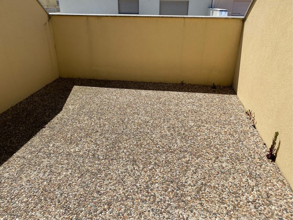 Apartamento T2 duplex segunda linha da praia