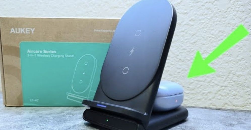 LC-A2 Aircore Series 2 In 1 Wireless Fast Charging Through Charging

S