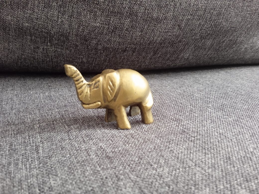 Stary mosiężny słoń figurka słonia mosiądz