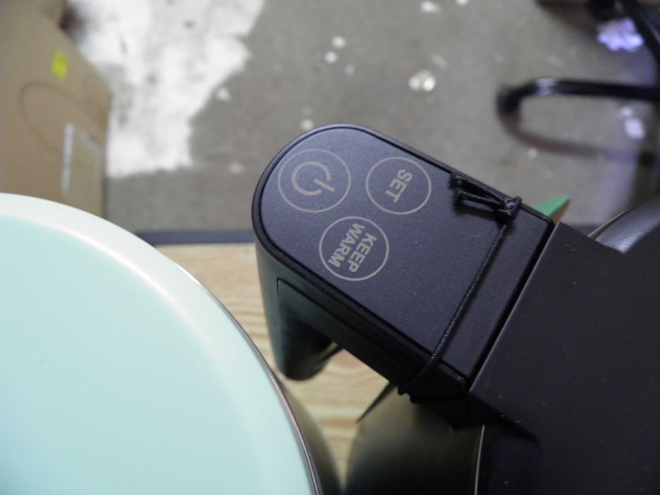 czajnik elektryczny z cyfrową regulacją temperatury